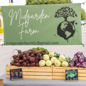 Midgardenfarmer is at the Marysville farmers market.